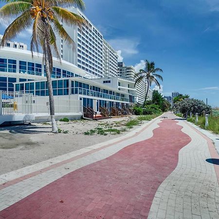 מיאמי ביץ' Castle Beach Studios By Vacation Media מראה חיצוני תמונה