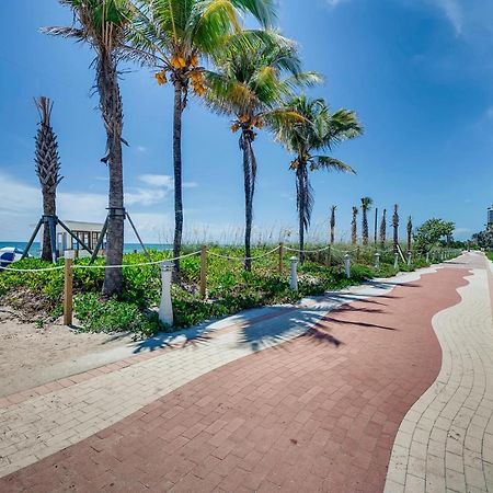 מיאמי ביץ' Castle Beach Studios By Vacation Media מראה חיצוני תמונה